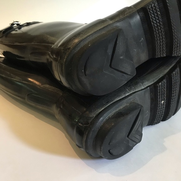 Hunter Classic Tall Gloss Black Rain Boots with buckle Womens 7 - Picture 5 of 15